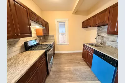 6 Tennis Road #1, Boston, MA 02126 - Photo 4