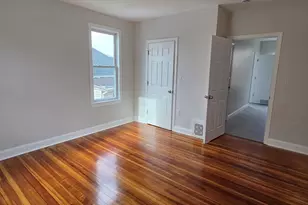 25 Bennett St, Beverly, MA 01915 - Photo 12