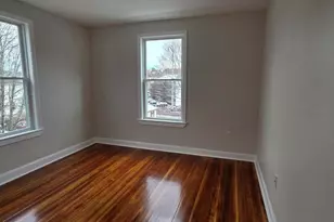 25 Bennett St, Beverly, MA 01915 - Photo 10