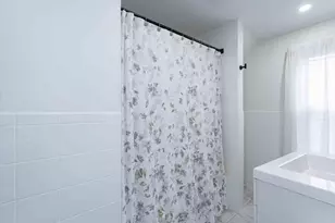 6 Monroe Ct, Gloucester, MA 01930 - Photo 26