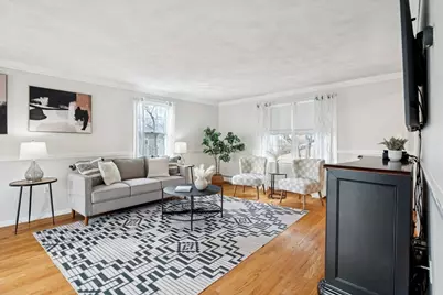 27 Temple St, Melrose, MA 02176 - Photo 14