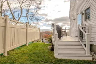 27 Temple St, Melrose, MA 02176 - Photo 38