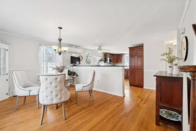 27 Temple St, Melrose, MA 02176 - Photo 6