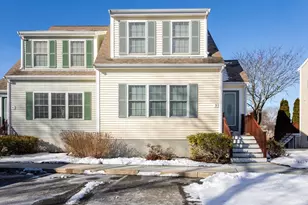 3 Carleton St, Wareham, MA 02571 - Photo 4