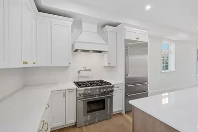 66 Pleasant Street #2, Marblehead, MA 01945 - Photo 6