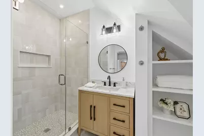 34 Hinckley St #1, Somerville, MA 02145 - Photo 18