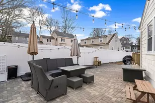 20 Powell St, Boston, MA 02132 - Photo 30