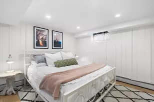 20 Powell St, Boston, MA 02132 - Photo 24