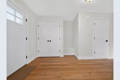 42 Breer St, Brockton, MA 02301 - Photo 4