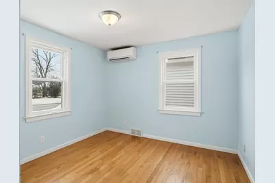 2064 Oak St, Palmer, MA 01080 - Photo 12