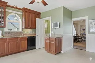 4 Beach Ave, Salem, MA 01970 - Photo 14