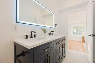 3 Arlington St, Amesbury, MA 01913 - Photo 30