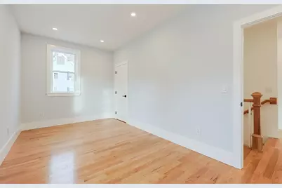 3 Arlington St, Amesbury, MA 01913 - Photo 22