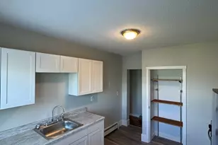 25 1/2 Porter St, Taunton, MA 02780 - Photo 2