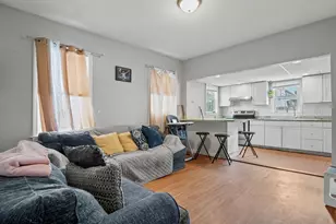 3 Butman Pl, Lowell, MA 01851 - Photo 12