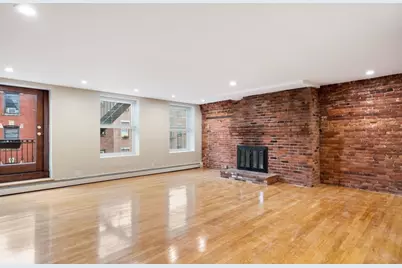 130 Fulton Street #16, Boston, MA 02109 - Photo 4