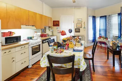 393 Pleasant St, New Bedford, MA 02740 - Photo 12