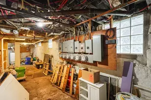 393 Pleasant St, New Bedford, MA 02740 - Photo 42