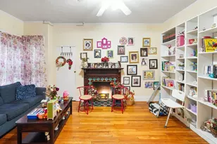 393 Pleasant St, New Bedford, MA 02740 - Photo 16