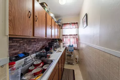 78 Gage St, Worcester, MA 01605 - Photo 16