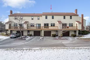 280 Apache Way, Tewksbury, MA 01876 - Photo 2