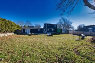 2106 Meridian St, Fall River, MA 02720 - Photo 22