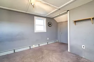 2106 Meridian St, Fall River, MA 02720 - Photo 10