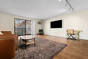 9 Broadway, Saugus, MA 01906 - Photo 4