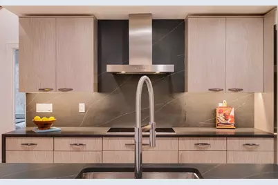 33 Sleeper #409A, Boston, MA 02210 - Photo 10