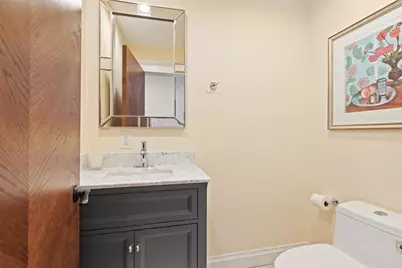 125 Heath St, Somerville, MA 02145 - Photo 8