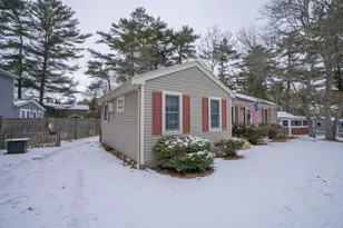 10 Pine Lake Dr, Wareham, MA 02571 - Photo 1