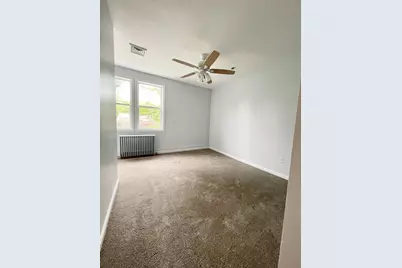 2 Snowling Rd #B, Uxbridge, MA 01569 - Photo 6