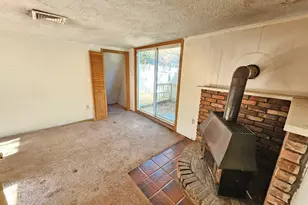 94 Clark Rd, Spencer, MA 01562 - Photo 12