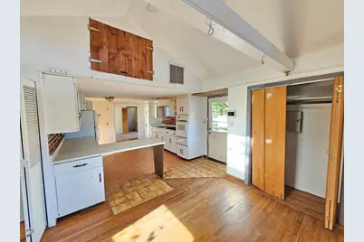 94 Clark Rd, Spencer, MA 01562 - Photo 6