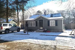 51 Wellington Ave, Marshfield, MA 02050 - Photo 1