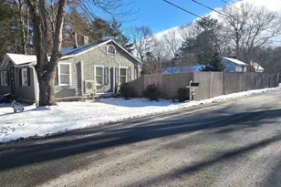 51 Wellington Ave, Marshfield, MA 02050 - Photo 2