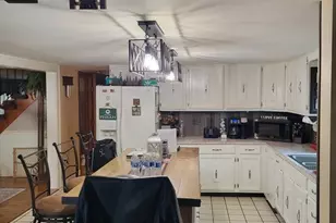 4 Narrows Rd, Freetown, MA 02702 - Photo 6