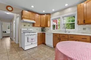 290 East St, Westwood, MA 02090 - Photo 2