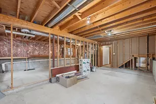 25 Greenhalge St, Tewksbury, MA 01876 - Photo 26