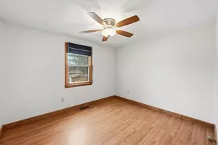 25 Greenhalge St, Tewksbury, MA 01876 - Photo 16