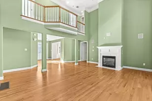 109 Meadow Creek Dr, Dracut, MA 01826 - Photo 10