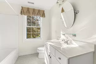 109 Meadow Creek Dr, Dracut, MA 01826 - Photo 26