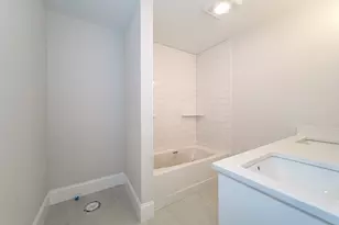 293 Bacon St, Natick, MA 01760 - Photo 24