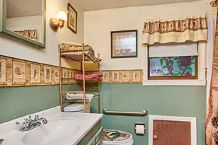 283 South St, Northampton, MA 01060 - Photo 10