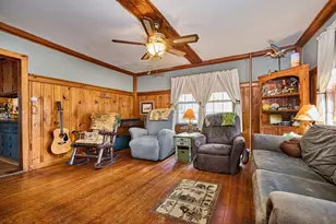 283 South St, Northampton, MA 01060 - Photo 4