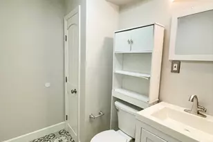 502 Oak St, Brockton, MA 02301 - Photo 32