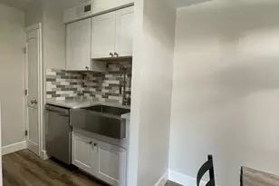 502 Oak St, Brockton, MA 02301 - Photo 18