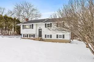 3 Fordham Dr, Milford, MA 01757 - Photo 2