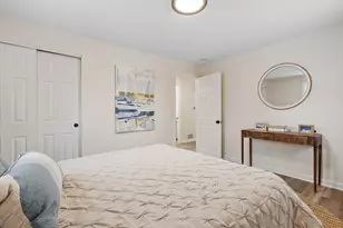 3 Fordham Dr, Milford, MA 01757 - Photo 16