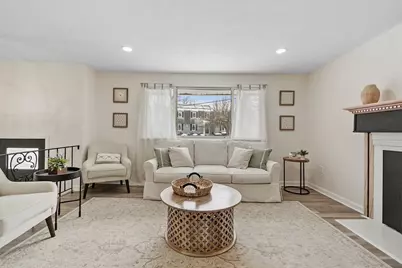 3 Fordham Dr, Milford, MA 01757 - Photo 6
